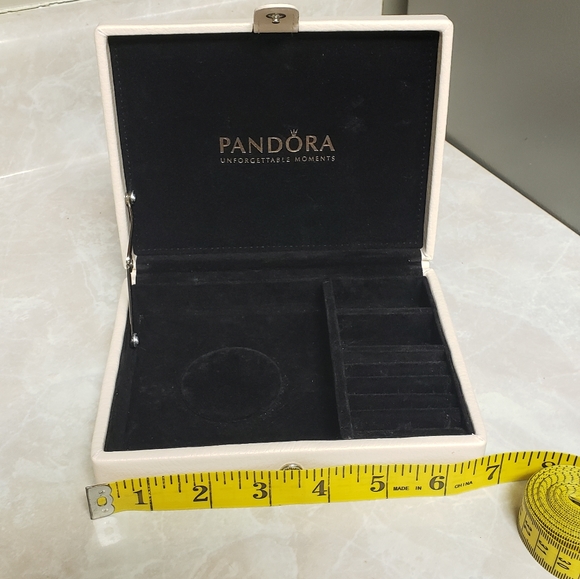 Pandora jewelry box - Picture 6 of 7